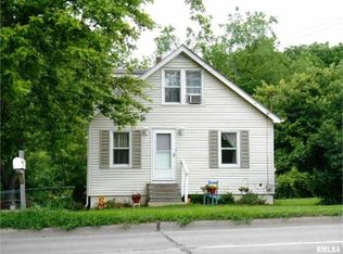 4108 Eastern Ave, Davenport, IA 52807