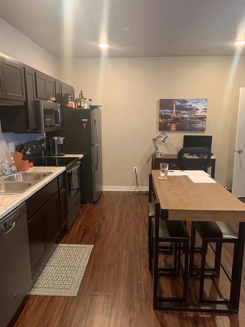 Augusta Place — Photo 4