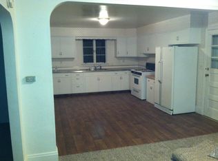 687 Park Ave, Mount Pleasant, PA 15666