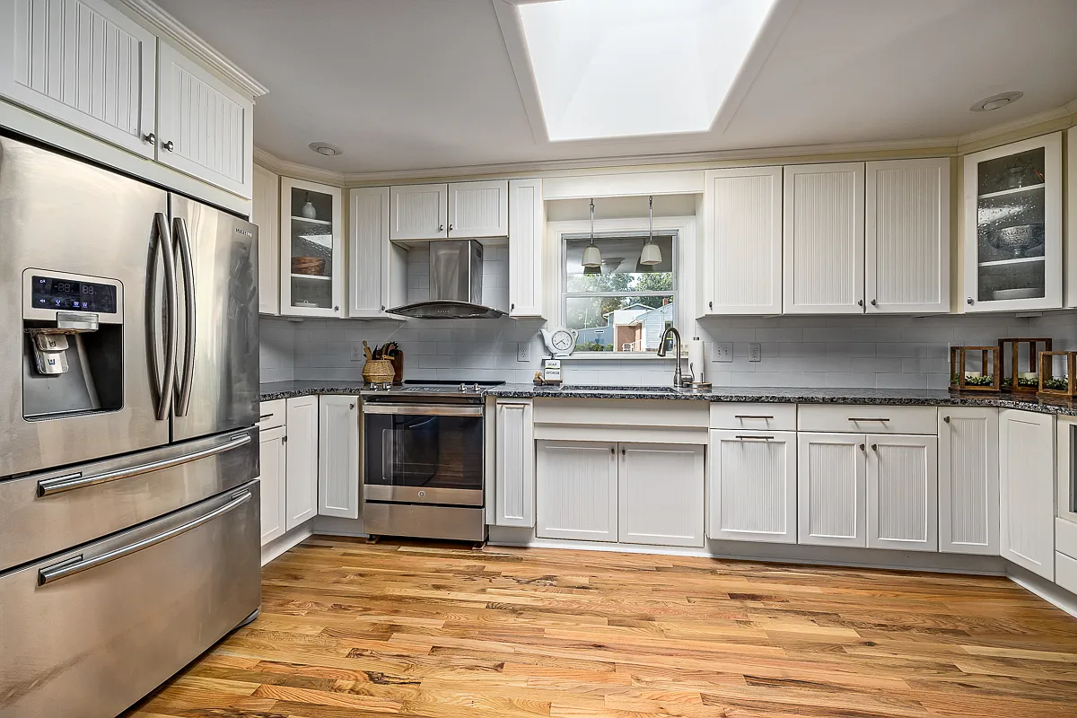 611 Ranch Farm Rd — Photo 3