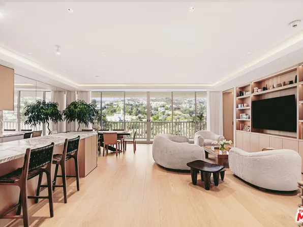 9255 Doheny Rd APT 1803, West Hollywood, CA 90069