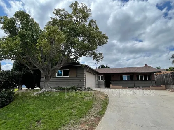 1445 Glen Avon Dr, San Marcos, CA 92069