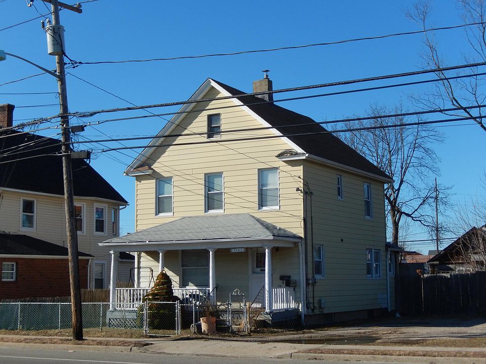 1785 Union Blvd