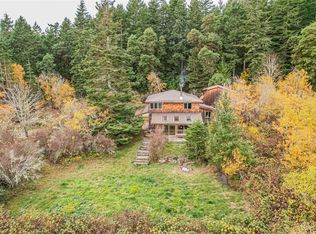 210 Epron Rd, Saltspring Island, BC V8K 1C7