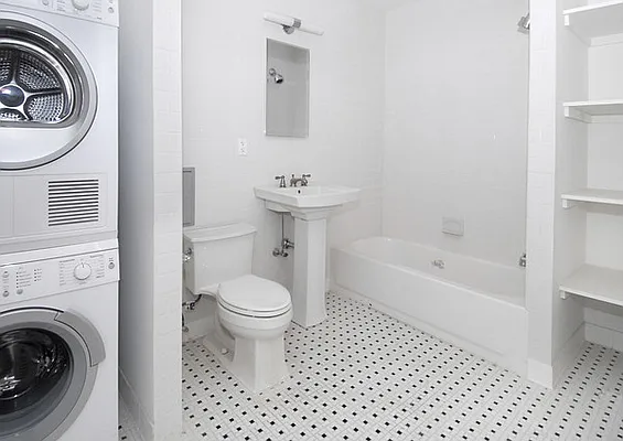 Rented by Brooklyn Heights Real Estate Inc | media 12