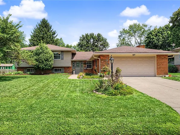 5696 Overbrooke Rd, Dayton, OH 45440