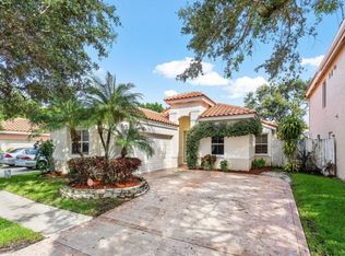 6597 Geneva St, Lake Worth, FL 33467