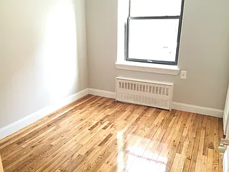 Rented by Royal Living