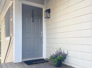 2204 Stafford Ave UNIT 202, Raleigh, NC 27607