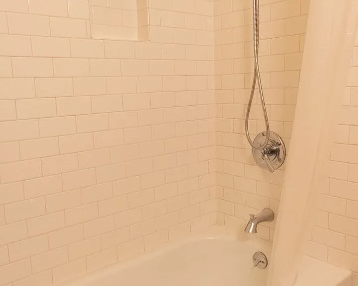 9054 SW 38th Ave — Photo 11