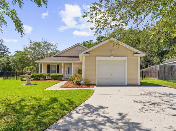 240 Lytham Ct, Charleston, SC 29414