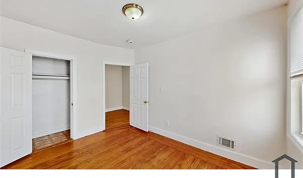 59 Armandine St #4 — Photo 5