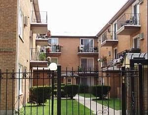 1st image of 1725 W Touhy Ave APT 4