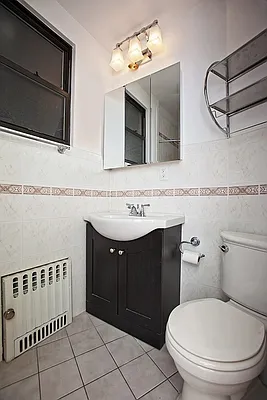 Rented by Point NYC | media 9