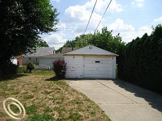 2nd image of 9168 Salem