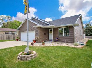 225 1st Ave SE, Le Mars, IA 51031
