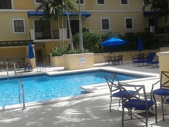 3rd image of 8395 SW 73rd Ave APT 316