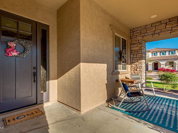4th image of 2048 N Acacia Way