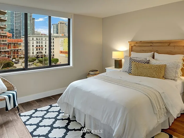 2021 1st Ave #C10 — Photo 13