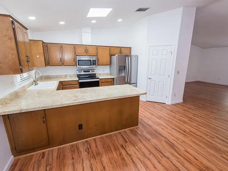 4873 Loma Loop — Photo 10