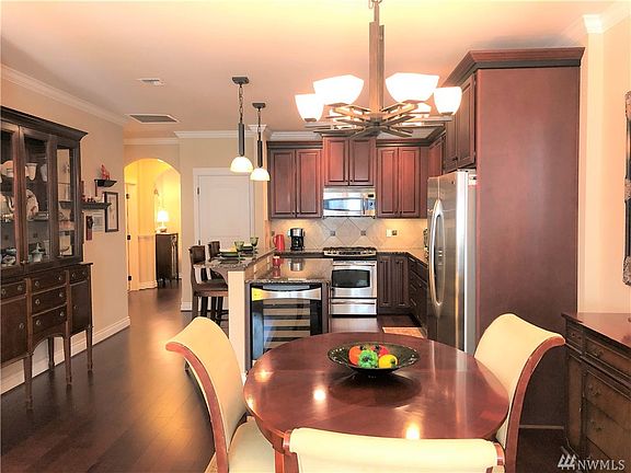 4th image of 505 Broadway Unit 500