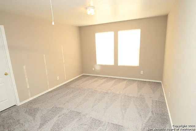 9715 Amber Ledge — Photo 16