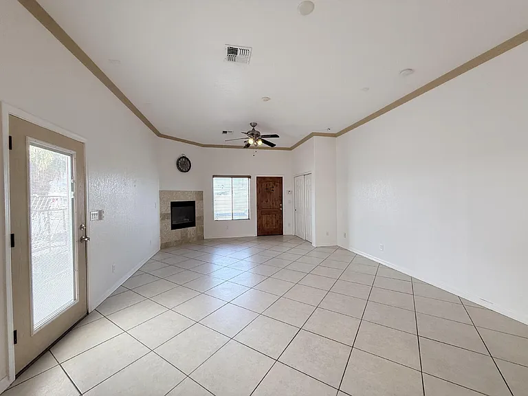 926 Stahlman Dr — Photo 21