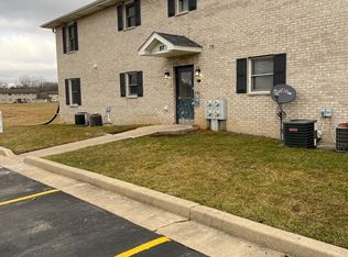 815 Becky Ct, Belvidere, IL 61008