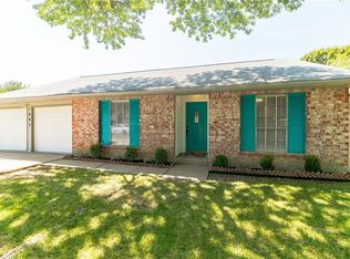 1005 Rolling Green Dr, Round Rock, TX 78664