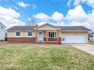 3815 Ivanhoe Dr, Lorain, OH