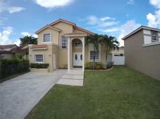 15589 SW 63rd Ter, Miami, FL 33193