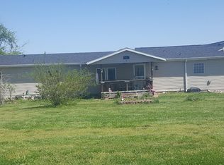 321 Hilltop Vista Rd, Reeds Spring, MO 65737