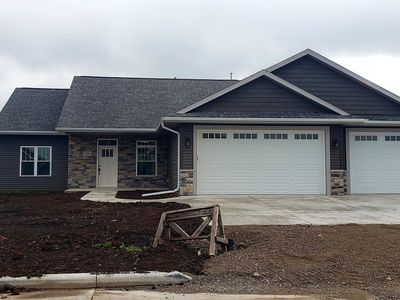 634 Pauls Pl, Oshkosh, WI, 54904
