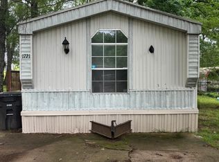 1721 Leonard Dr, Jacksonville, AR 72076