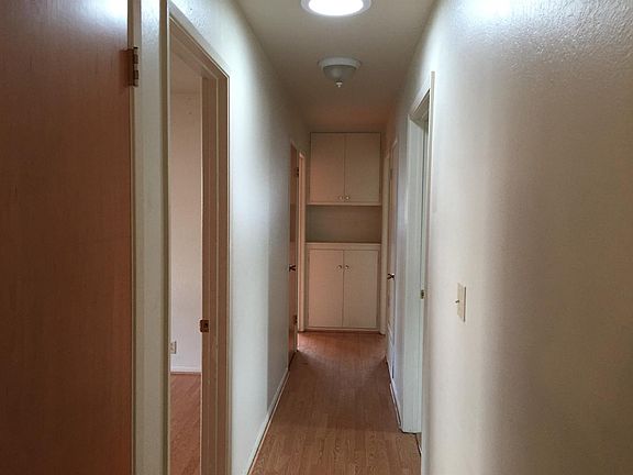 5th image of 2223 Hooper Rd