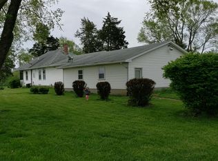 23451 McMullen Rd, Delavan, IL 61734