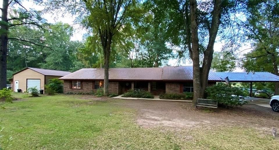 1st image of 163 Goldonna Rd