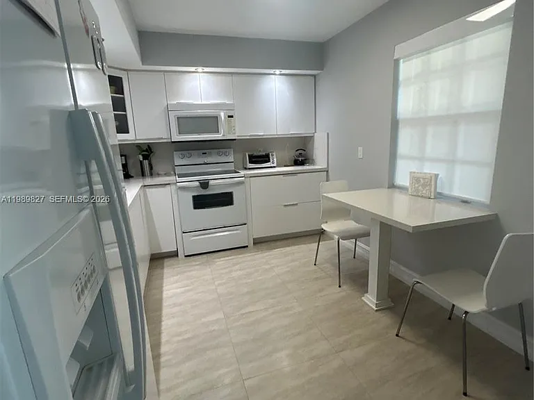 4017 N Cypress Dr #102 — Photo 12