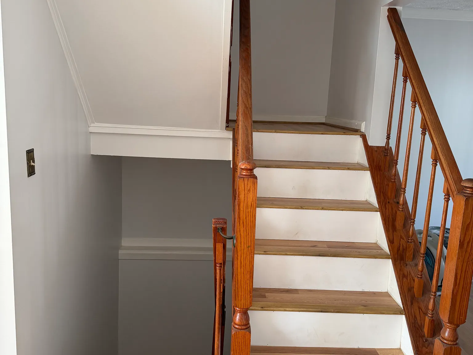 3 bed, 3.5 bath, 1800 sqft, $2,400 — Photo 3