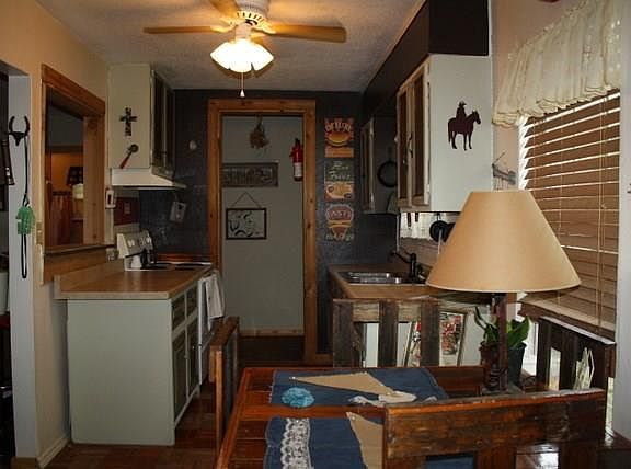5th image of 1118 Pleasant Dr