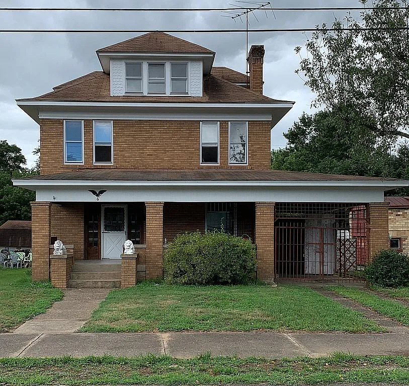 6 Henry St photo 1