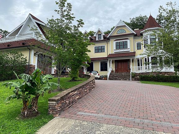 4th image of 167 Nevada Ave