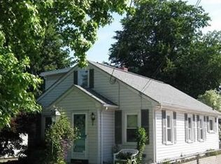 1545 Millfair Rd, Erie, PA 16505