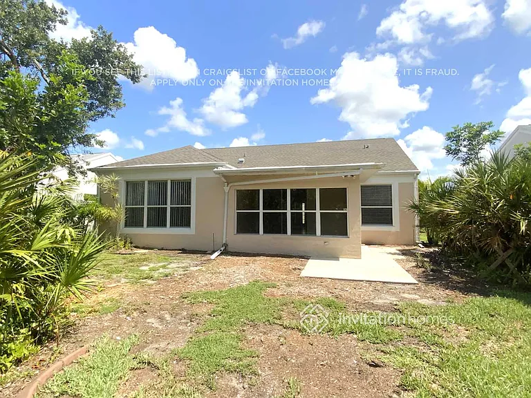 528 Wexford Dr — Photo 12
