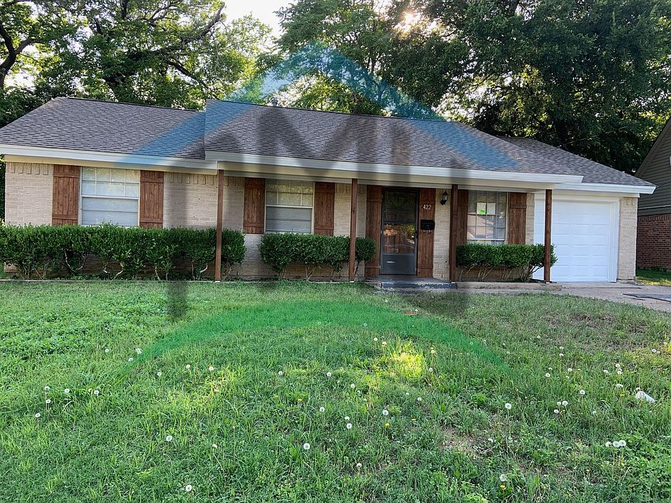 1st image of 422 Oriole Cir