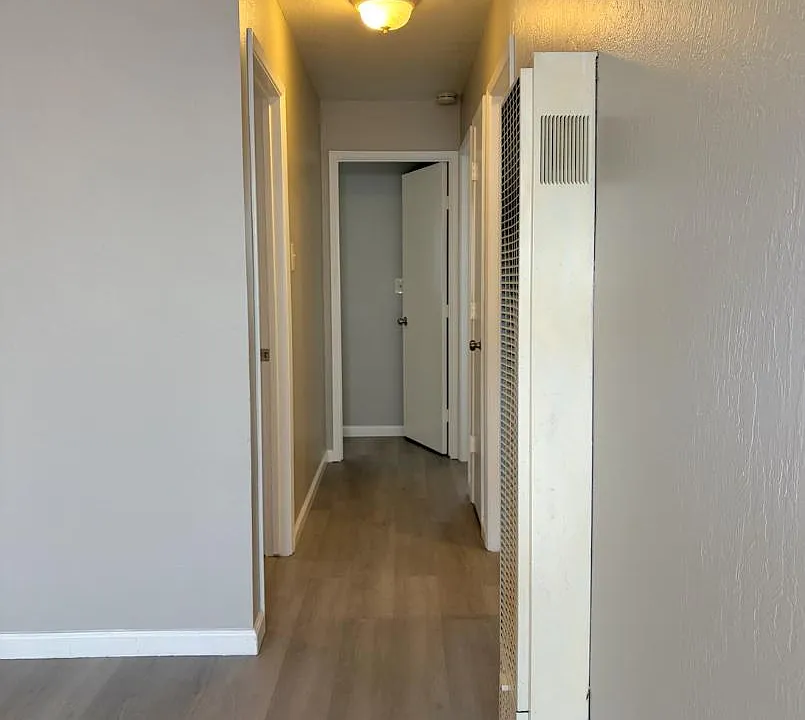 Unit Photo