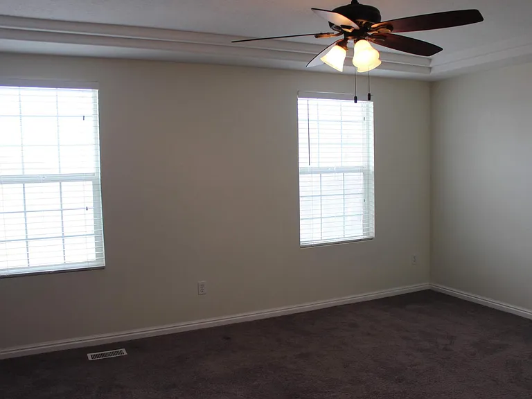 154 E Irisfield Dr — Photo 9