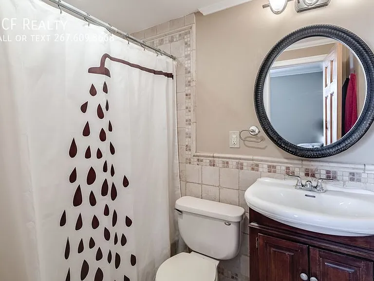 627 N 18th St #208 — Photo 9