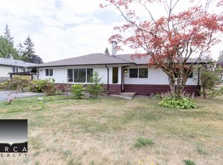 2802 Crestlynn Pl, North Vancouver, BC V7J2S5