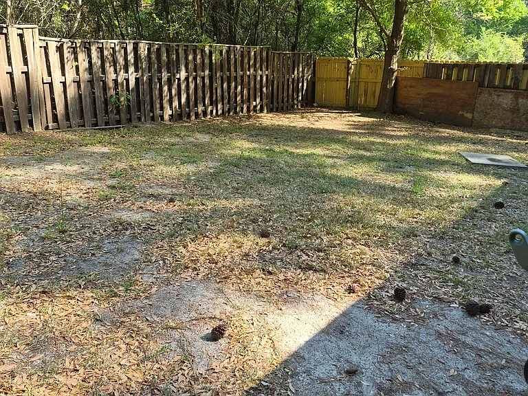 620 Mosswood Ln — Photo 10